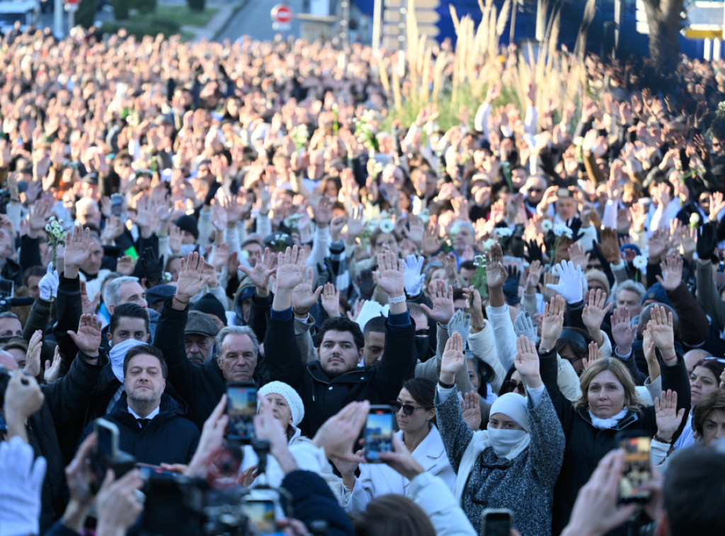 Marsej: Hiljade ljudi marširalo da bi osudilo trgovinu drogom posle ubistva brata aktiviste