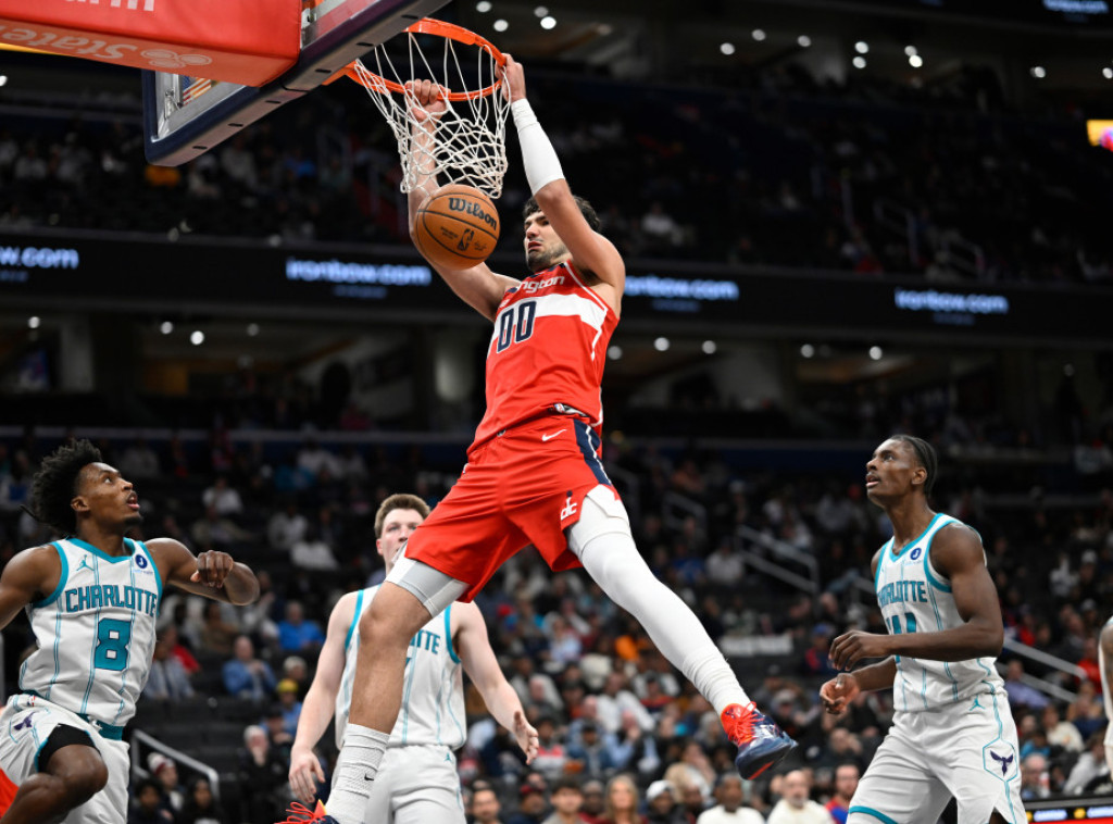 Košarkaši Čikaga pobedili Vašington, Tristan Vukčević postigao 12 poena i osam skokova