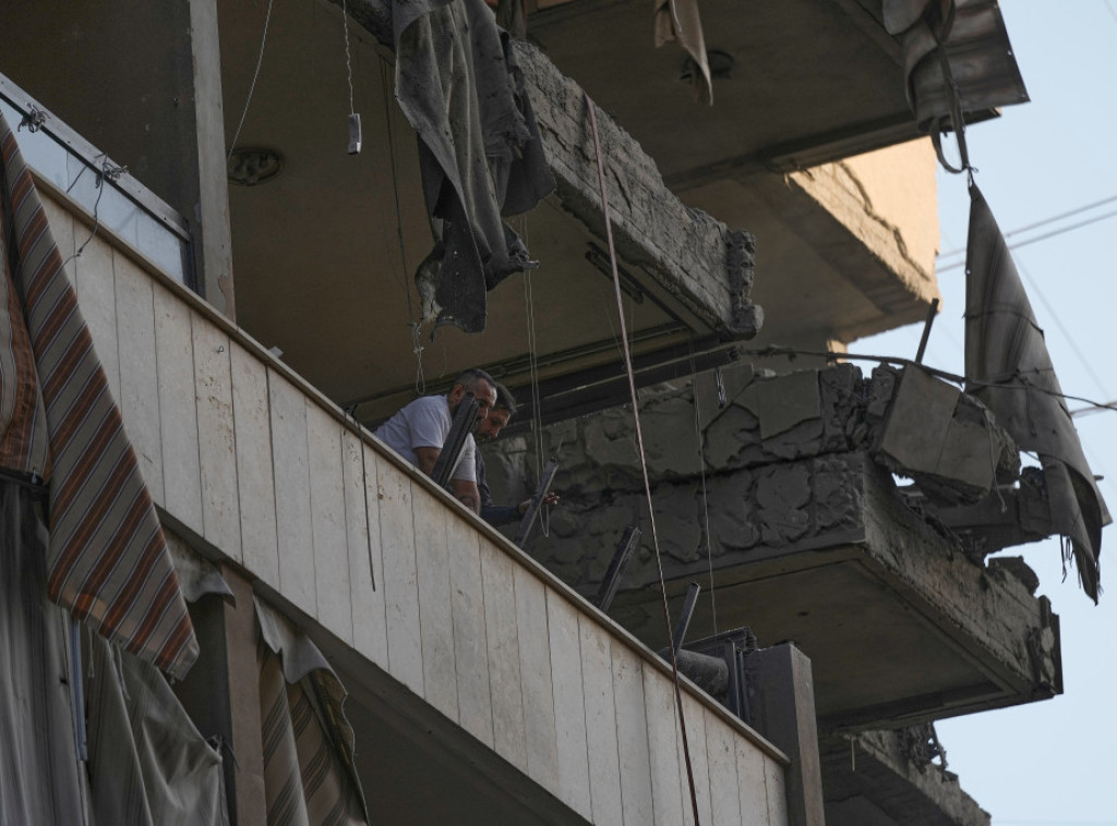 U napadu izraelske vojske na južna predgrađa Bejruta poginulo pet, ranjeno 28 osoba