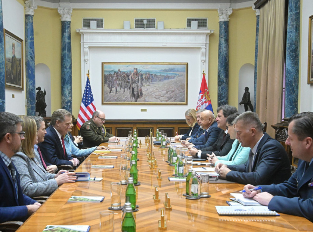 Bratislav Gašić sa delegacijom Kongresa SAD o bilateralnoj vojnoj saradnji