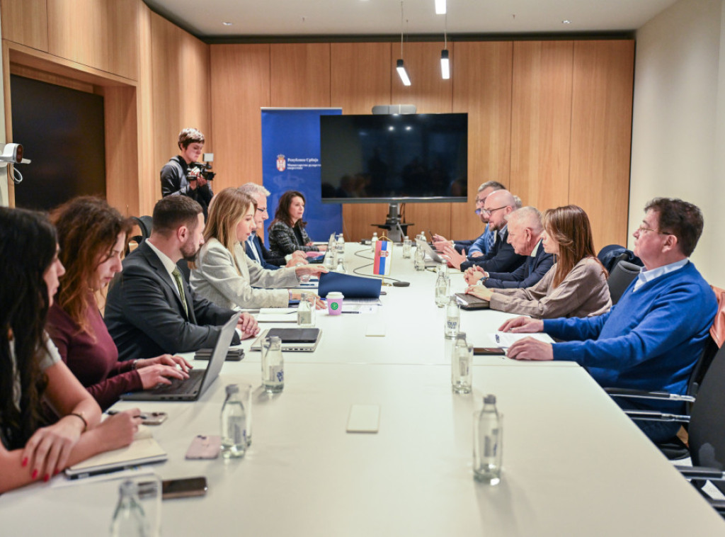 Đedović Handanović na hitnom sastanku sa direktorom NIS-a: Razmatramo sve scenarije