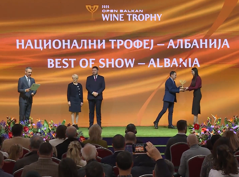 Dodeljeni trofeji za 12 najboljih vina izabranih u nadmetanju Open Balkan Wine Trophy