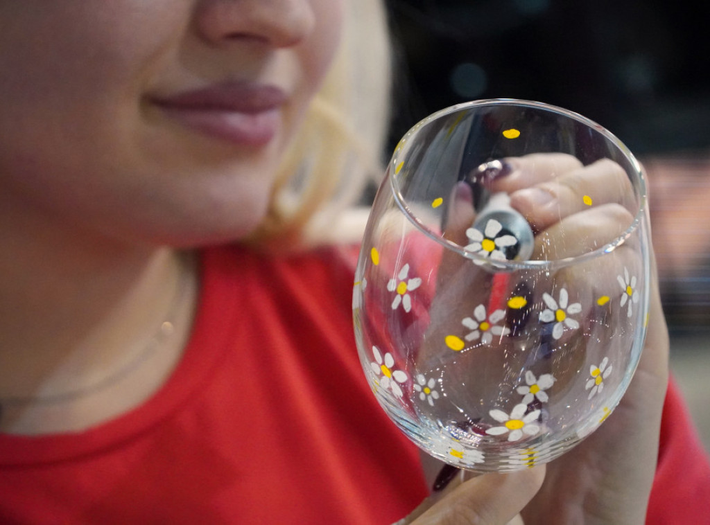 Predstavnici turističkih organizacija Srbije, Severne Makedonije i Albanije predstavili ručne radove na sajmu