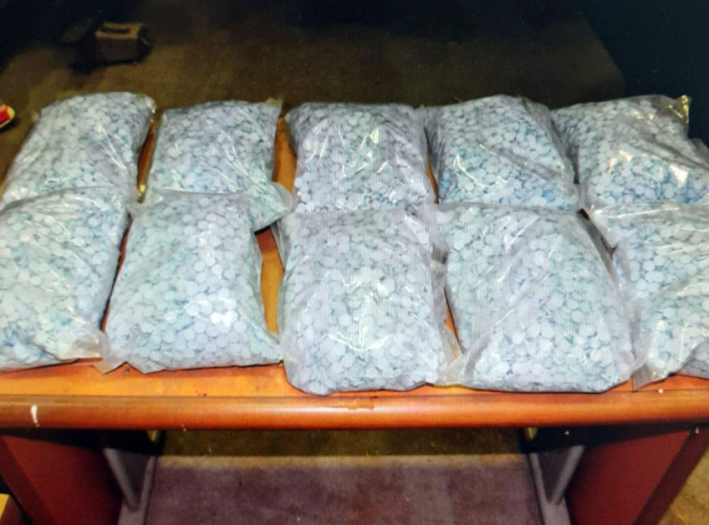 MUP: Na Horgošu uhapšene dve osobe kod kojih je pronađena droga