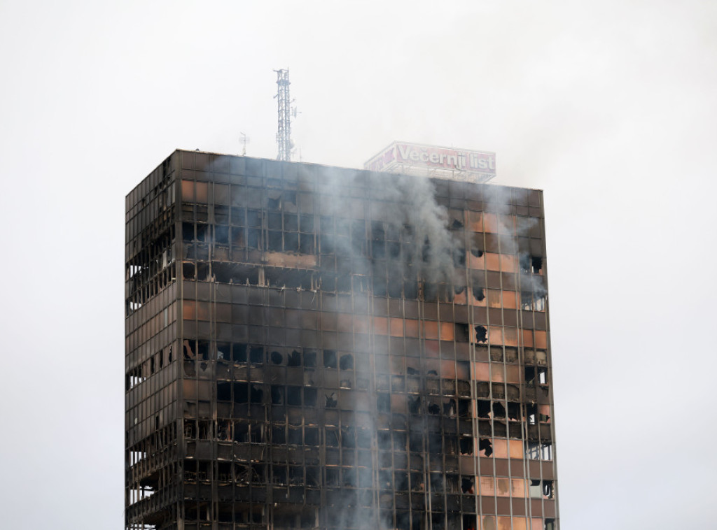 Hrvatska: Polemika o tome kako suditi dvojici mladića (18) za izazivanje požara u Vjesniku