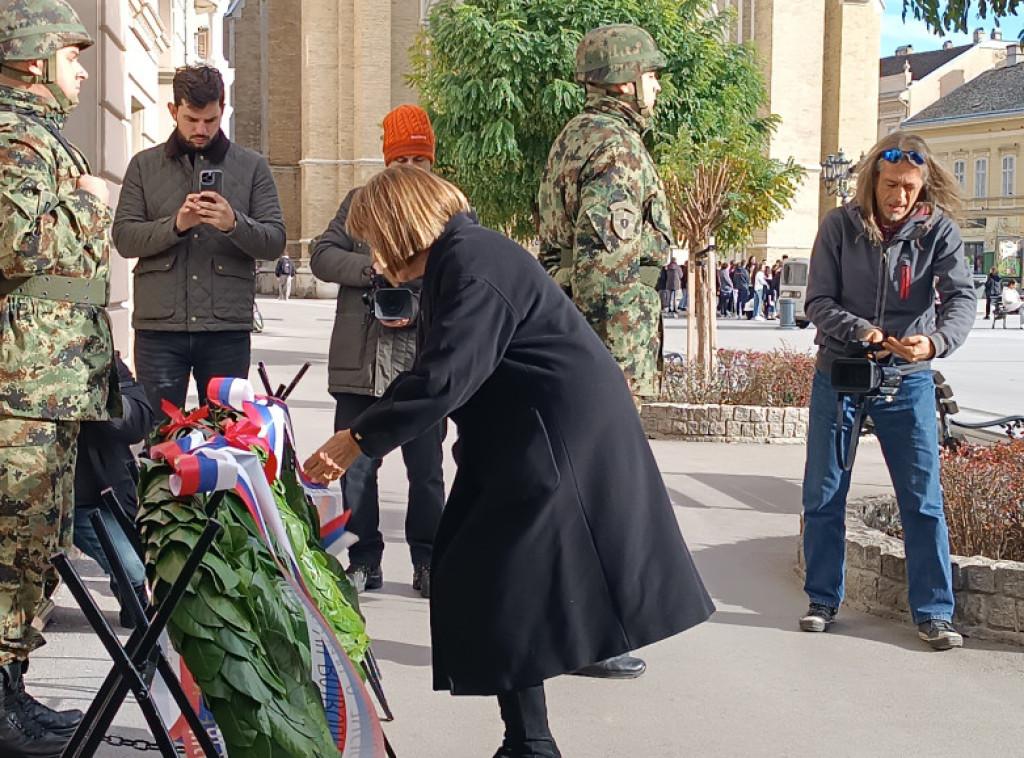Maja Gojković položila venac povodom godišnjice prisajedinjenja Vojvodine Srbiji