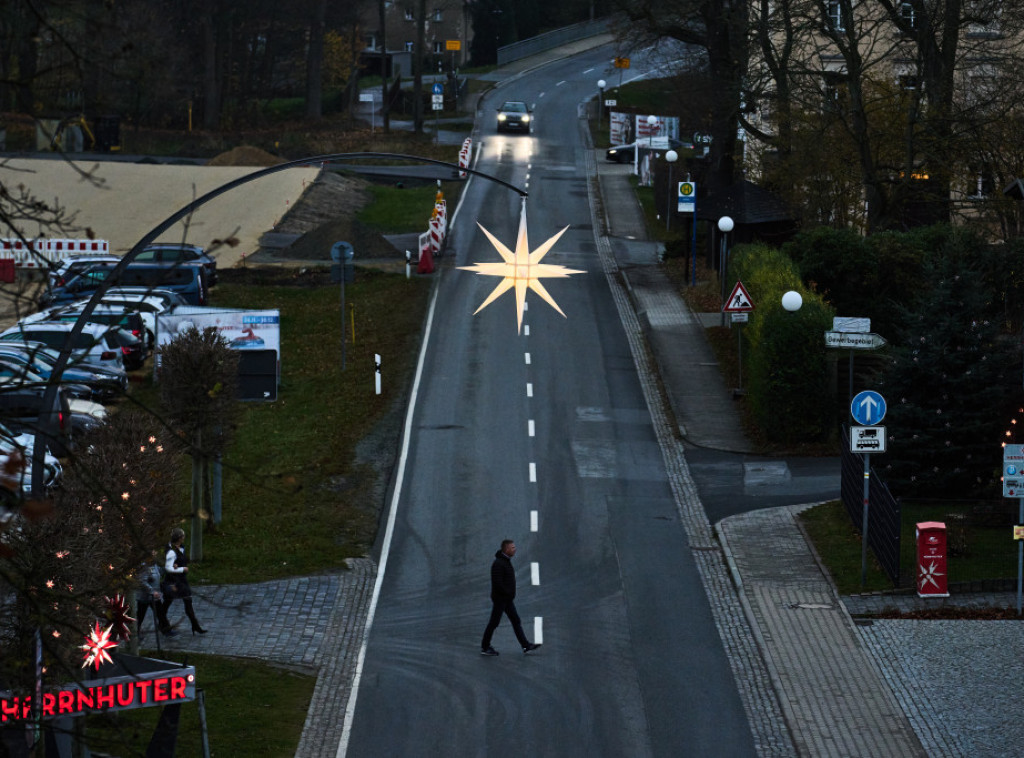 Kontrolor i supruga uhapšeni zbog krađe više od milion evra iz parking-automata