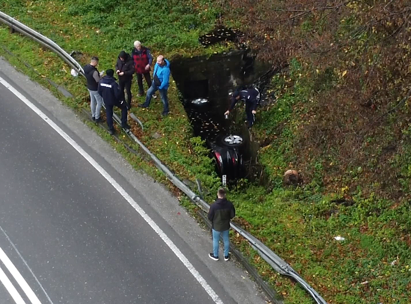 Čačak: U kanalu pronađen automobil u kome je bila nestala devojka