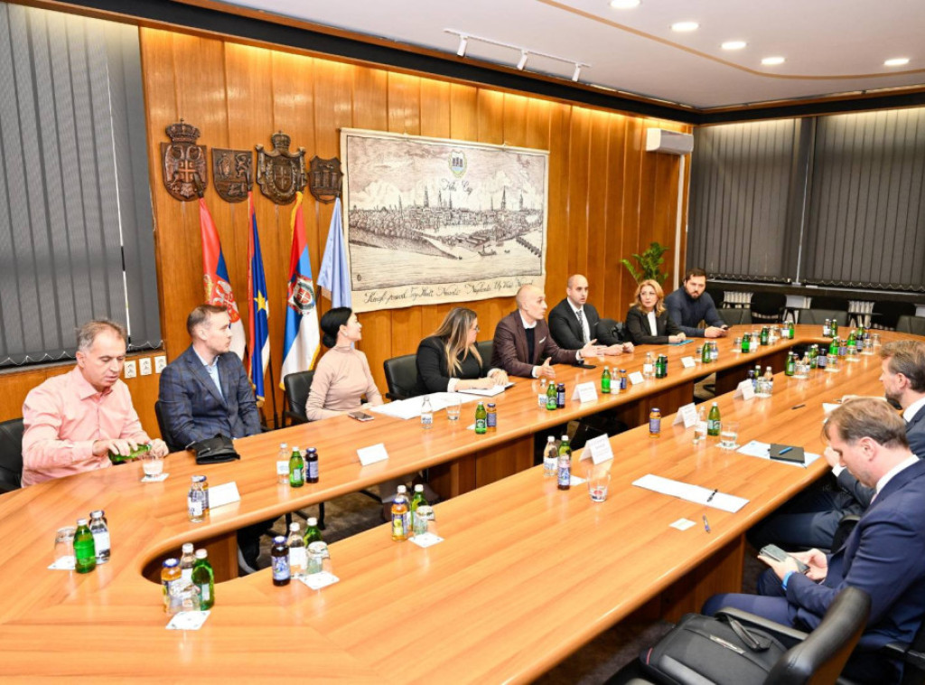 Fon Bekerat razgovarao sa Dinom Vučinić o funkcionisanju lokalnog parlamenta