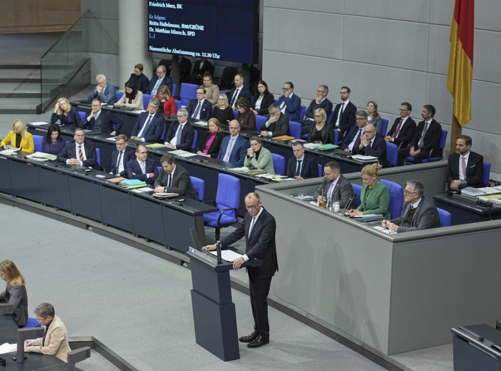 Merc vidi znakove oporavka nemačke ekonomije, MMF upozorava na izazove