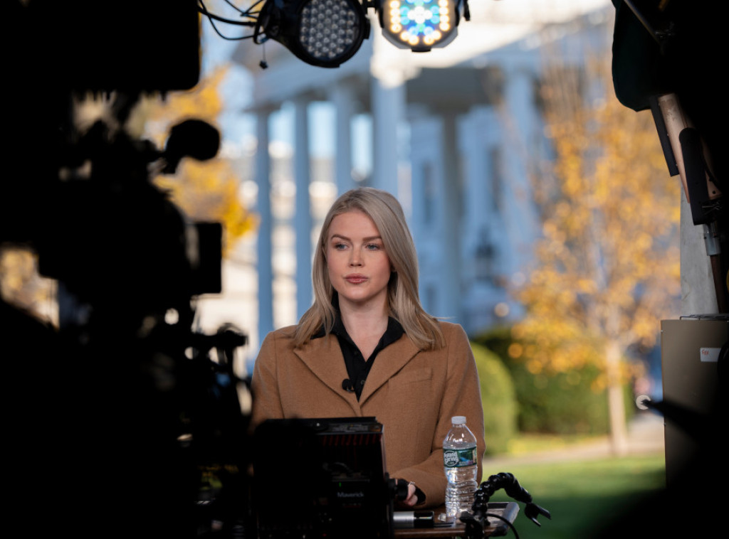 Imigraciona služba SAD pritvorila majku nećaka portparolke Bele kuće Kerolajn Livit