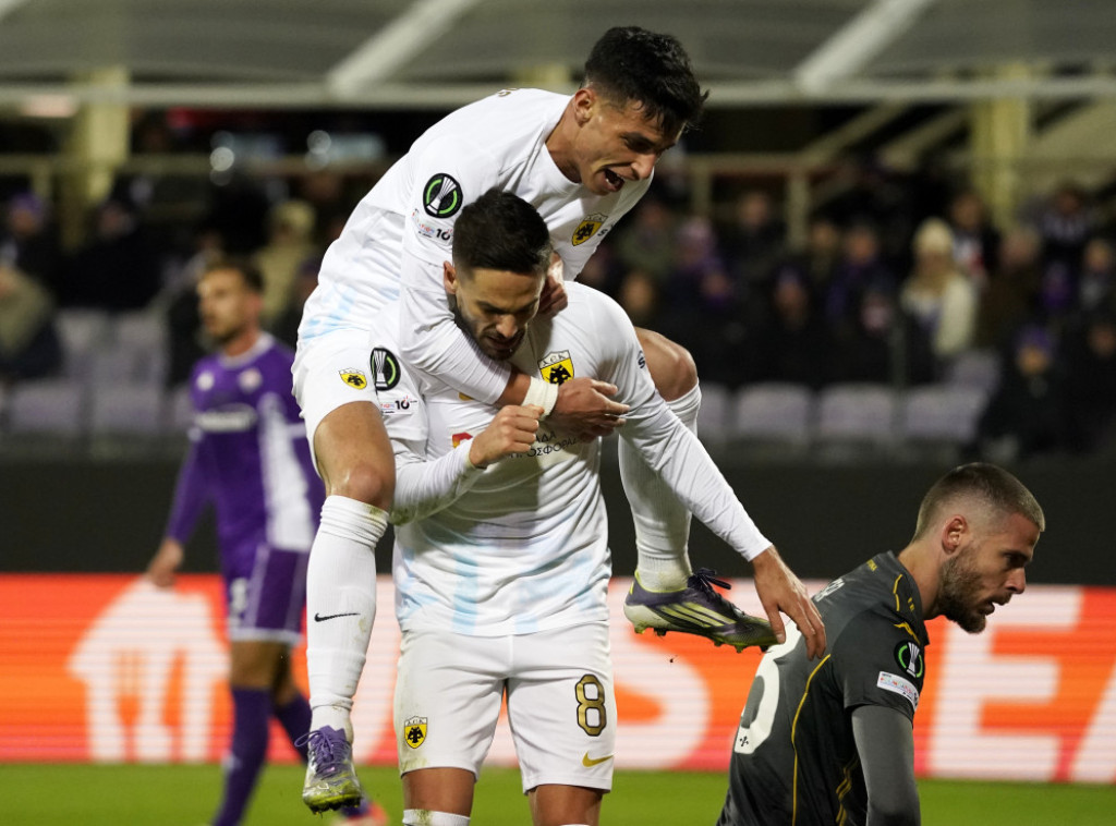 Mijat Gaćinović doneo pobedu atinskom AEK-u protiv Fiorentine u Ligi konferencije