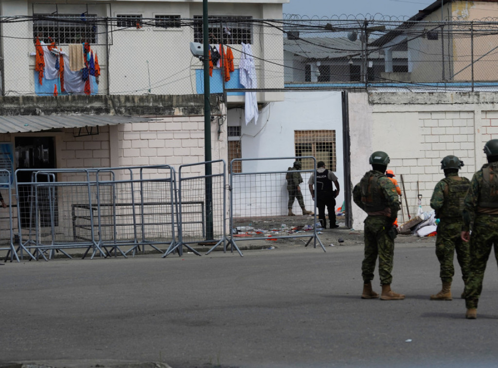 Nunjez objavio da je uhapšen jedan od dvojice begunaca iz zatvora u Dižonu