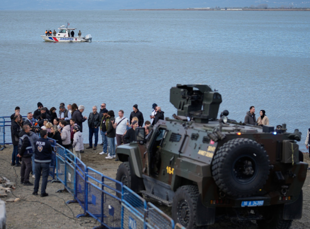 Turska policija uhapsila više od 1.000 ljudi u bezbednosnoj operaciji u Istanbulu