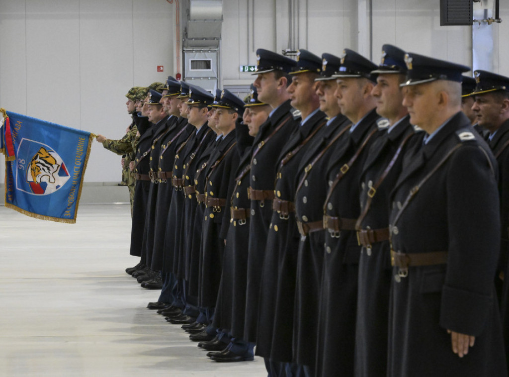 Na vojnom aerodromu Morava održana svečanost povodom Dana 98. vazduhoplovne brigade