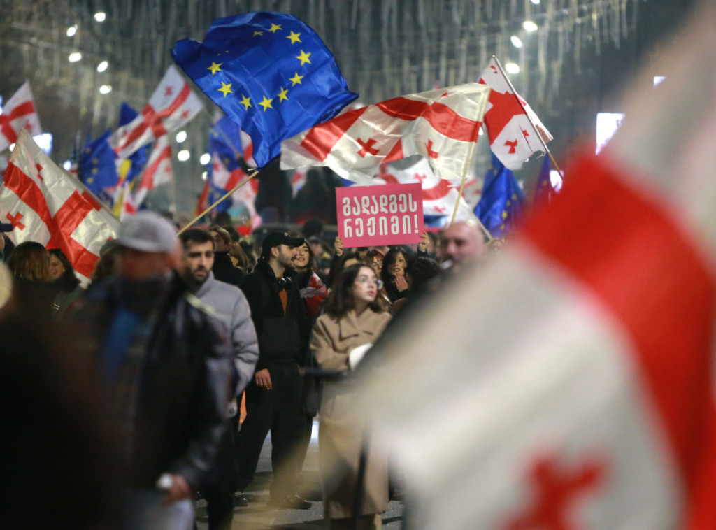 Gruzija uhapsila opozicionog lidera zbog pokušaja paljenja vladine zgrade