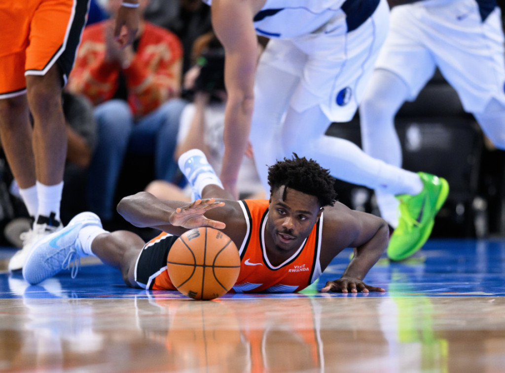 Košarkaši Dalasa pobedili Los Anđeles Kliperse, Toronto posle produžetka poražen od Šarlota