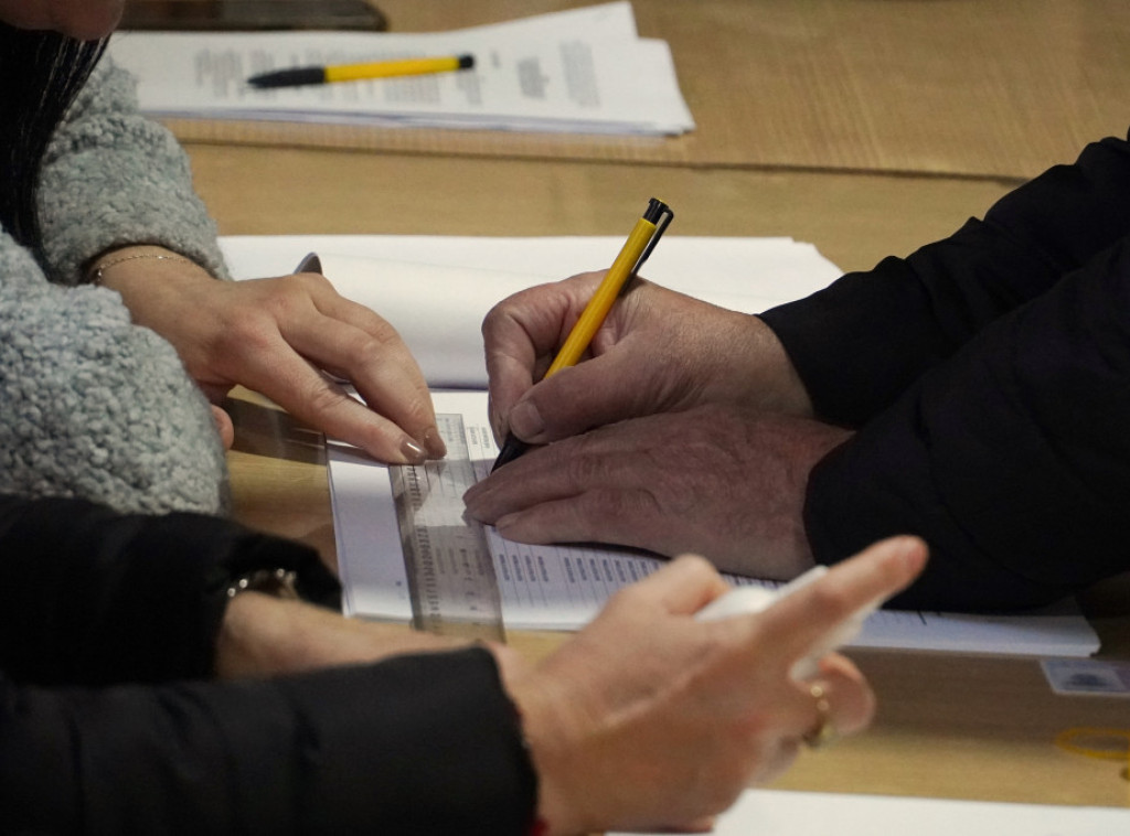 Do 14 časova izlaznost na lokalnim izborima u Negotinu 35,6 odsto