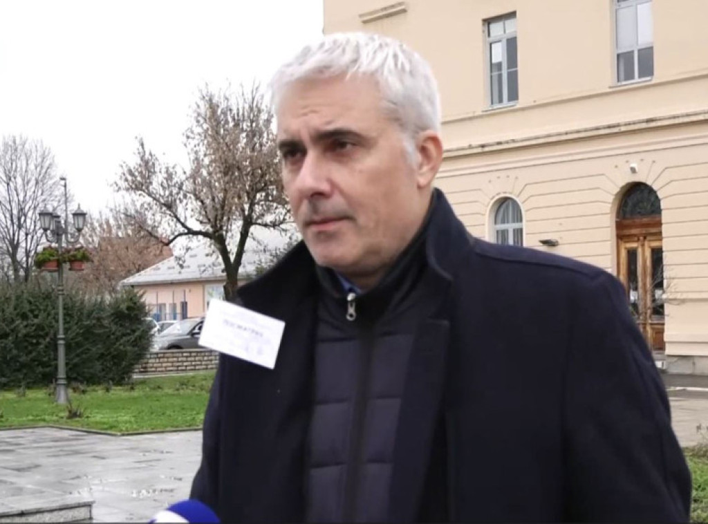 Aleksandar Jerković: Dva vozila blokirala vozilo u kom sam bio sa ćerkom, čovek je vređao i psovao