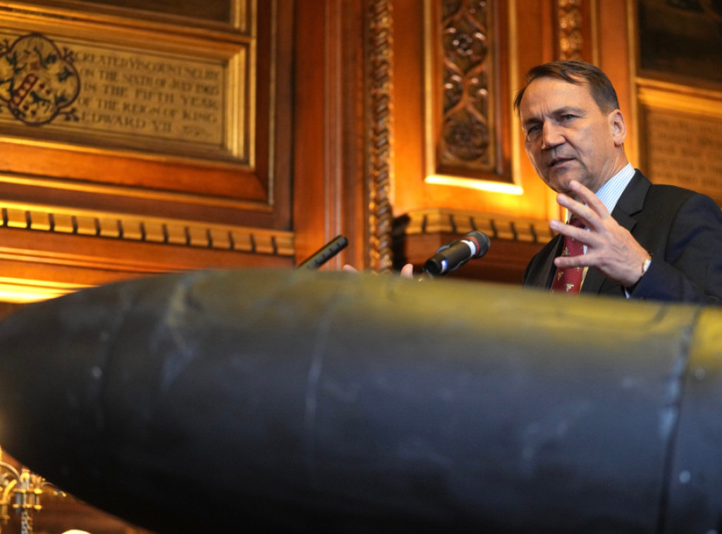 Radoslav Sikorski: Tajni pregovori SAD i Rusije "kao Severni tok, samo sto puta gori"