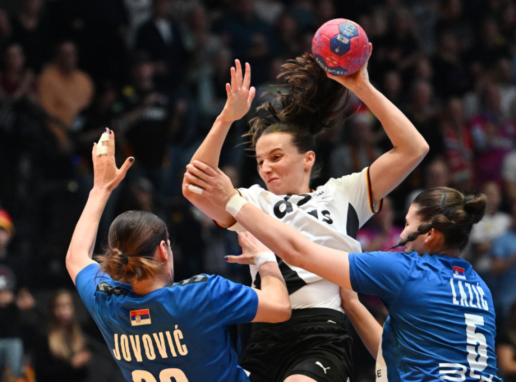 Rukometašice Srbije poražene od Nemačke na Svetskom prvenstvu u Štutgartu