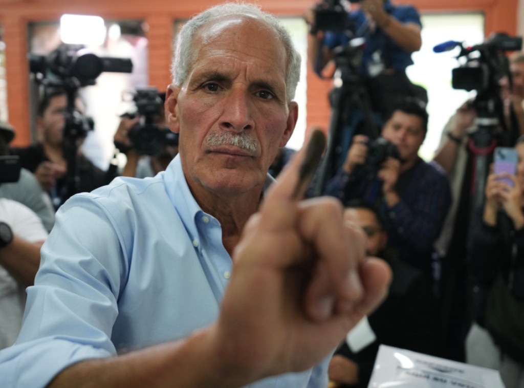 Nasri Asfura vodi na izborima u Hondurasu posle 34 odsto prebrojanih glasova