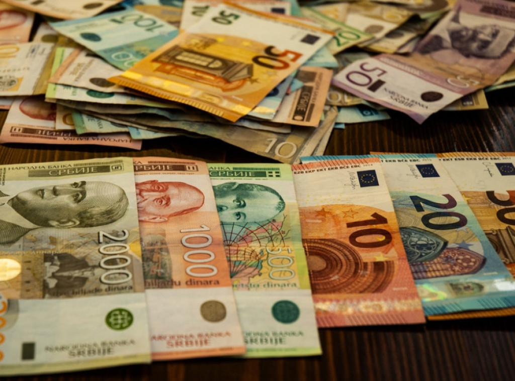 Dinar-to-euro exchange rate at RSD 117.4380