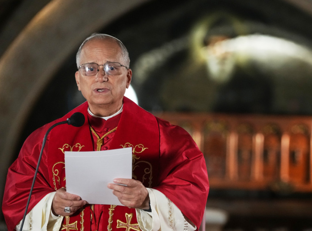 Papa održao molitvu na grobu libanskog sveca uz poruku mira