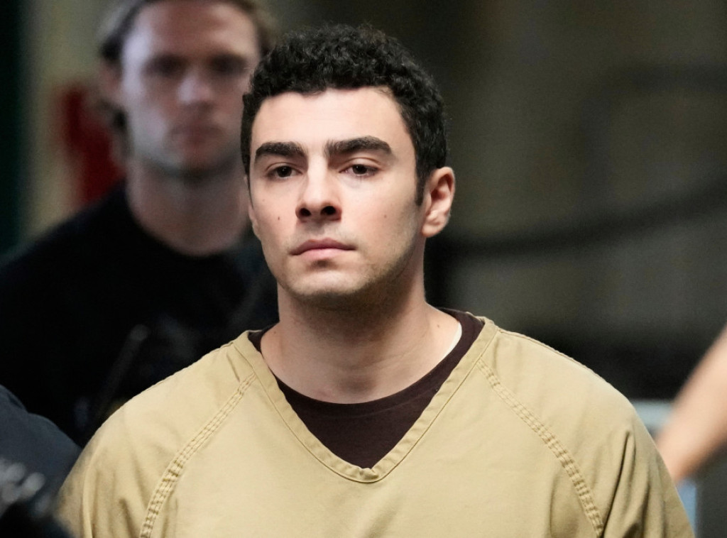 SAD: Luiđi Manđone, optužen za ubistvo direktora United Healthcare pred sudom u Njujorku