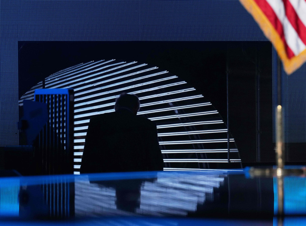 CNN: Tramp će danas razgovarati sa saradnicima o daljim koracima u vezan sa Venecuelom