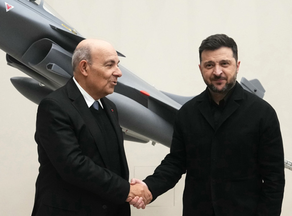 Zelenski posetio fabriku u Francuskoj u kojoj se opremaju trupovi za "rafale"