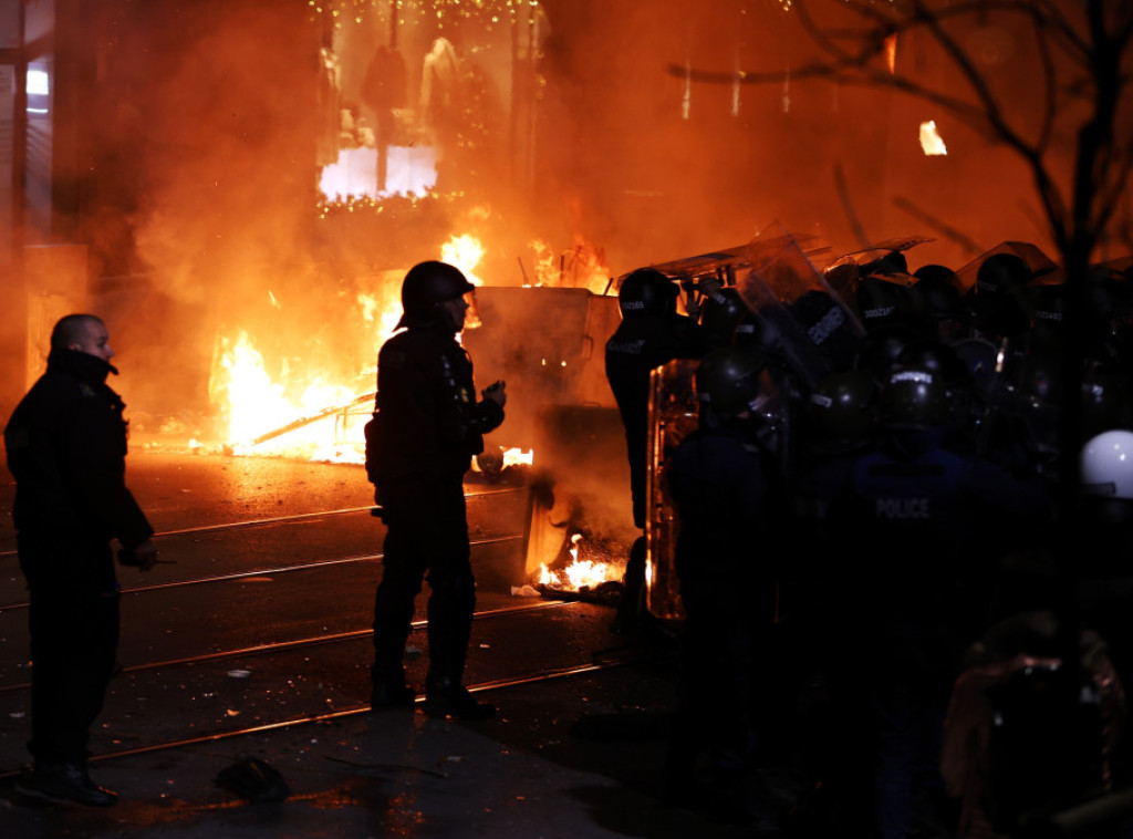 Mediji: Eskalacija protesta u Bugarskoj, demonstranti izazvali tenzije na ulicama