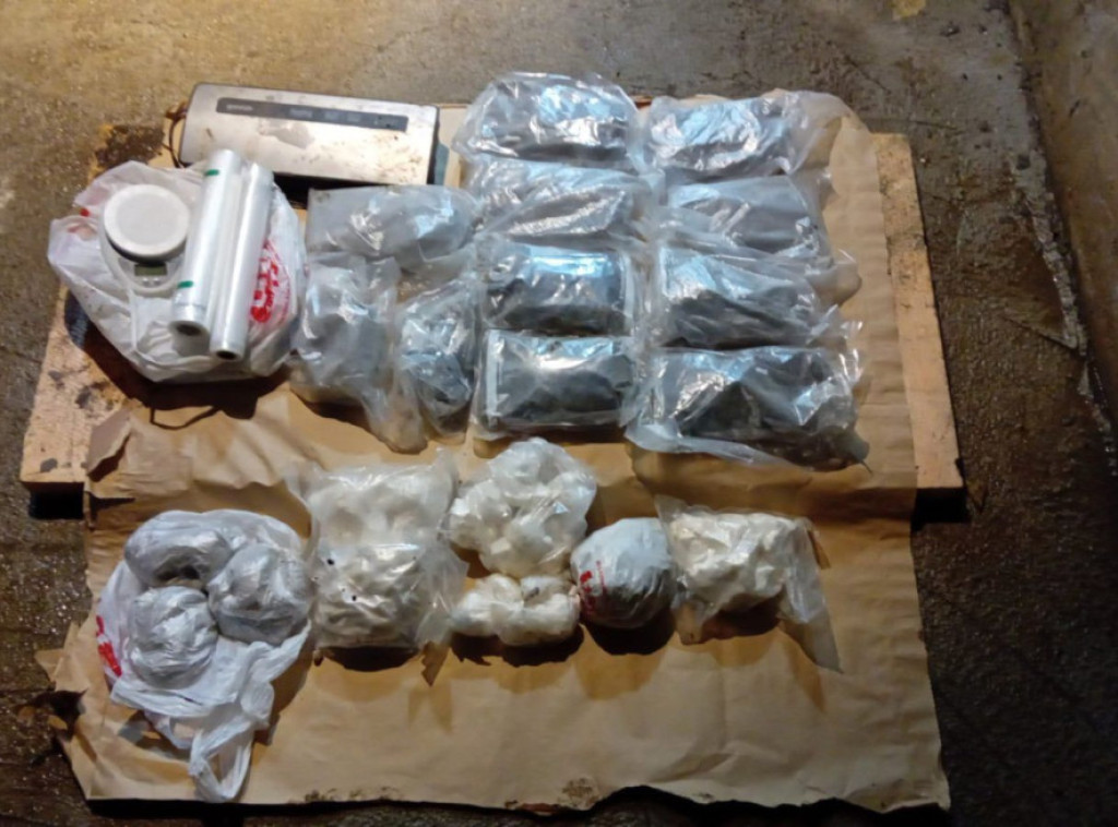 Dačić: Policija zaplenila drogu vrednosti od oko 350.000 evra, uhapšeno jedno lice