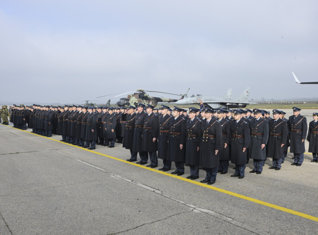 Obeležen Dan 204. vazduhoplovne brigade na aerodromu u Batajnici