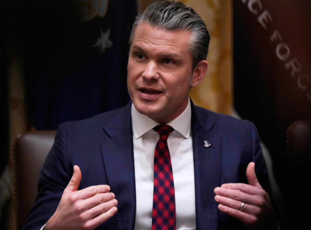 Pit Hegest: Pentagon nastavlja operacije protiv narko-čamaca, podrška komandantima