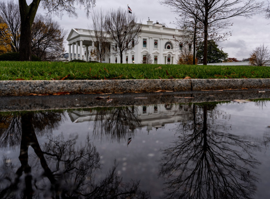 Trampova administracija obustavila imigracione zahteve iz 19 zemalja