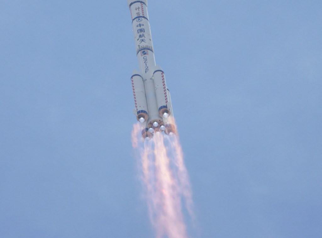 Kineska raketa Žukue-3 stigla u orbitu, ali se njena donja platforma nije vratila