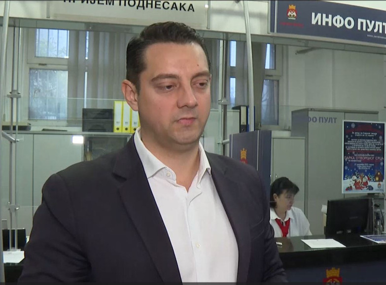 Strahinja Kukić: Otvorene prijave za novogodišnje paketiće za decu sa Savskog venca, traju do 19. decembra