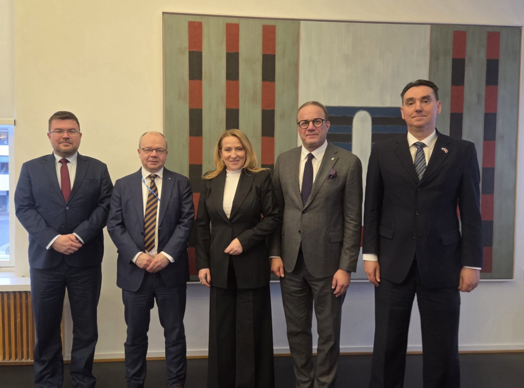 Snežana Paunović sa Pekom Timonenom: Pokrenuta inicijativa za bratimljenje Surčina i Vante