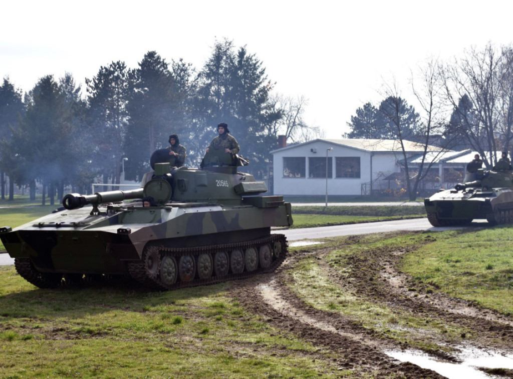 Ministarstvo odbrane: U toku obuka na samohodnim artiljerijskim sistemima