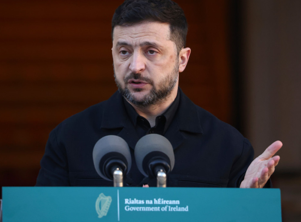 Mediji: Dronovi primećeni blizu rute leta Zelenskog na putu za Dablin
