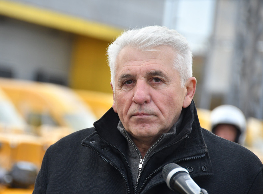 Zoran Anđelković: Prvog dana više od 19.000 prijava za legalizaciju