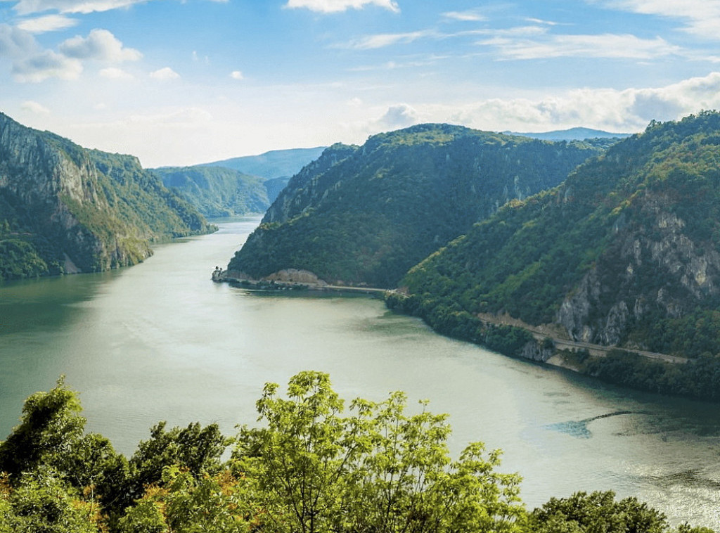 "Fruška gora", "Đerdap" i "Sićevačka klisura" prvi u Srbiji dobijaju volonterske timove