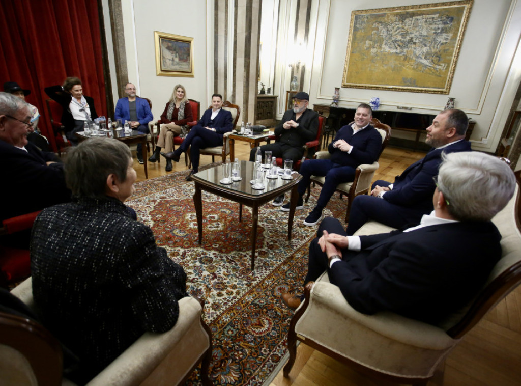 Nikola Nikodijević svečano ugostio učesnike pozorišnog festivala "Ruta" u Starom dvoru