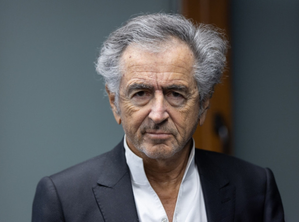 Tunis: Pisac Bernar-Anri Levi osuđen u odsustvu na 33 godine zatvora zbog zavere