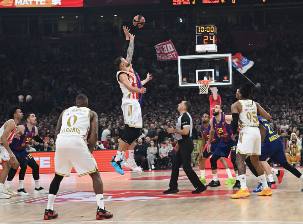 Poraz košarkaša Crvene zvezde od Barselone u Areni