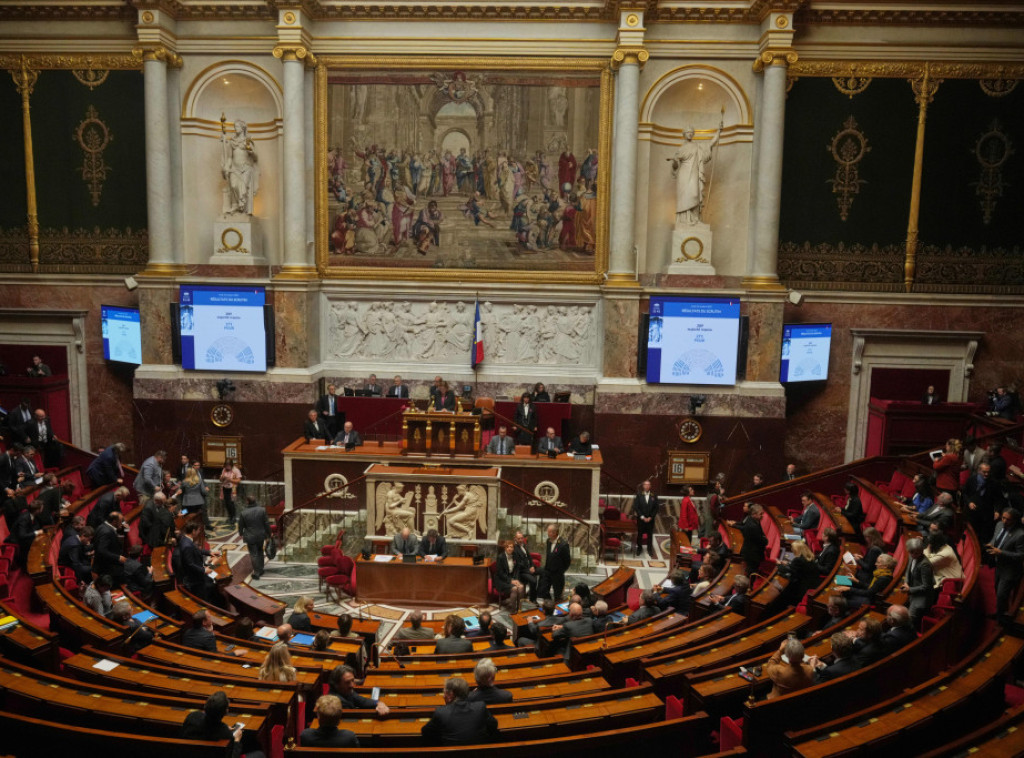 Francuski parlament ponovo usvojio obustavu primene penzione reforme
