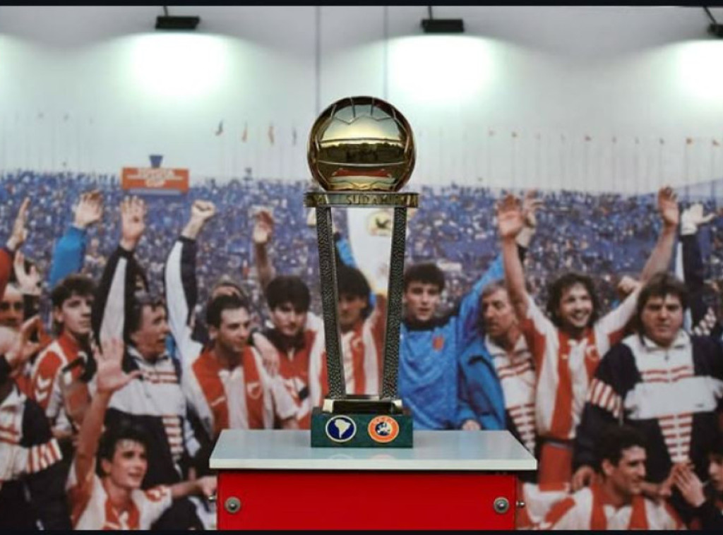 FK Crvena zvezda: Pehari iz Tokija biće izloženi pred početak utakmice sa Vojvodinom