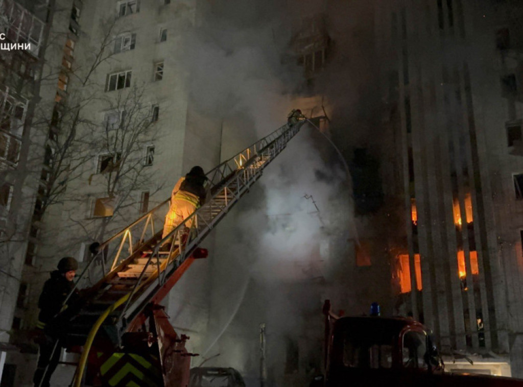 Tri osobe povređene u napadu drona u Černigovu u Ukrajini