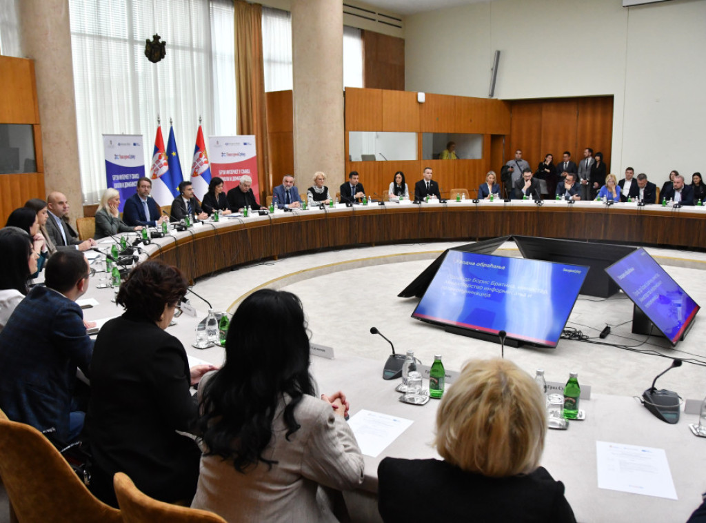 Do februara 2027. godine oko 3.300 kilometara optičkih trasa za 70.445 domaćinstava širom Srbije